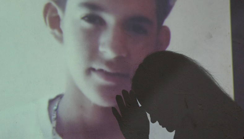 foto de um jovem que faz parte da exposição